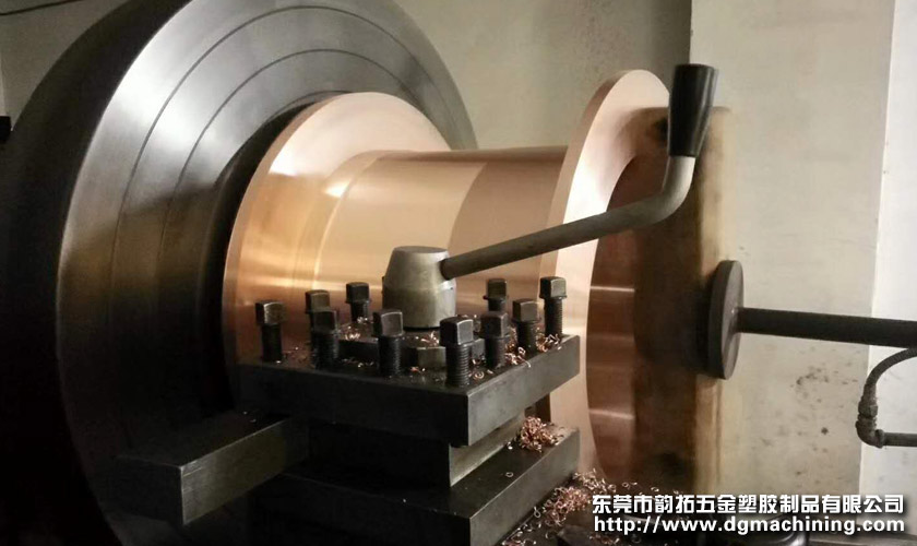 大型數(shù)控車(chē)床加工