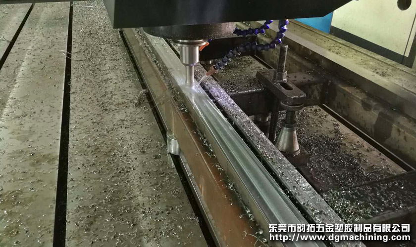 大型機械加工廠 大型機械加工廠